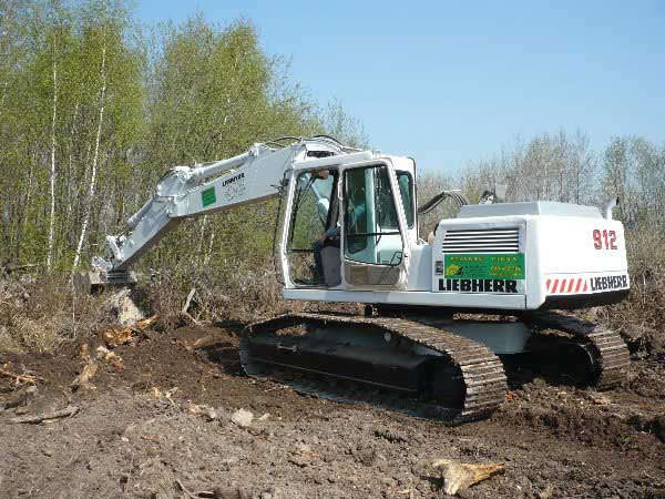 Pásové rypadlo - LIEBHERR 912-litronic